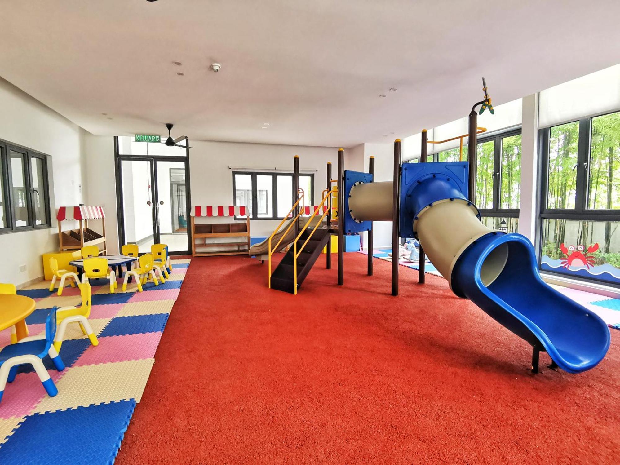 Yussy Homestay At R&F Princess Cove ジョホールバル エクステリア 写真